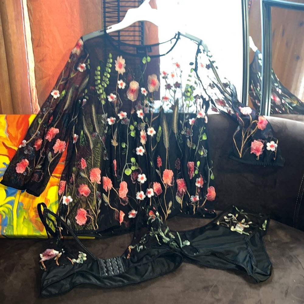 Rafaela 3 Piece sheer floral sort and under wear set